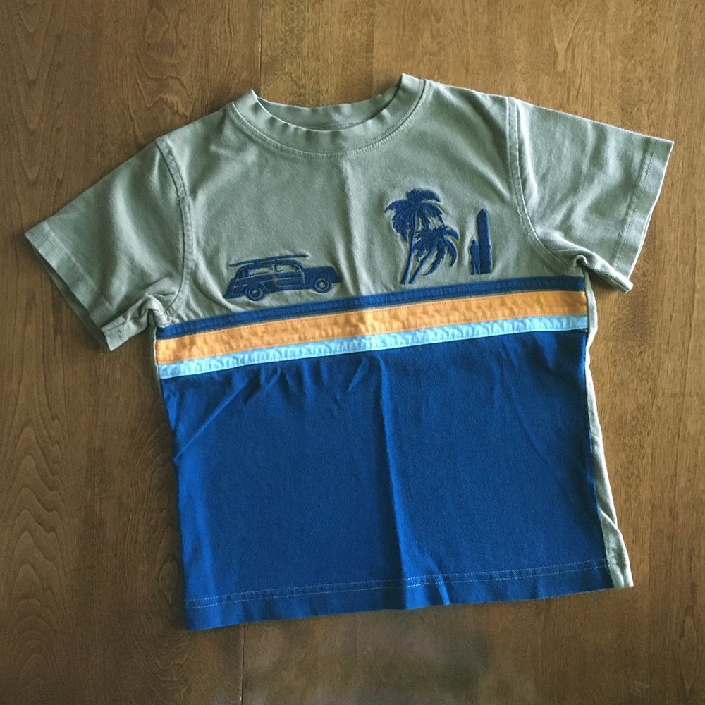 Gymboree surfing T-shirt 4T
